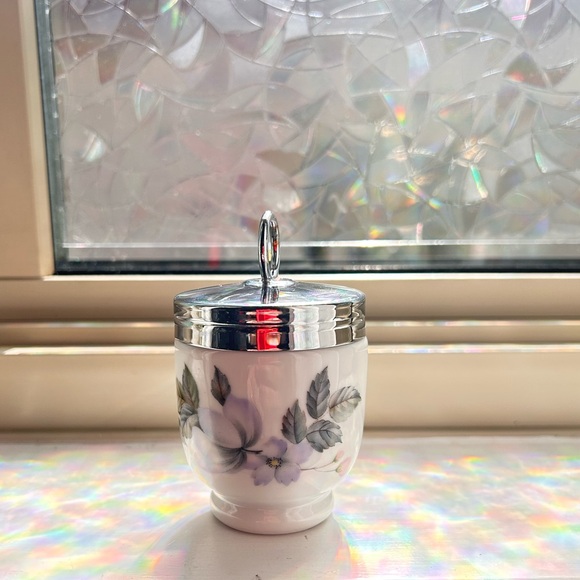 Royal Worcester Egg Coddler- June Garland - Picture 2 of 4